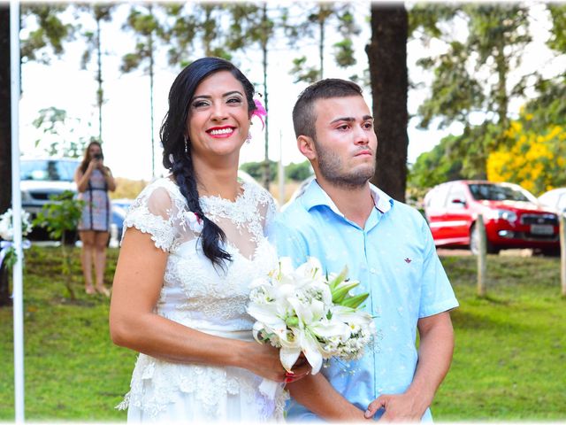 O casamento de Douglas e Francielly em Cascavel, Paraná 17