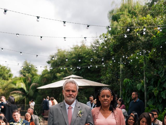 O casamento de Logan e Viviane em Itapecerica da Serra, São Paulo 36