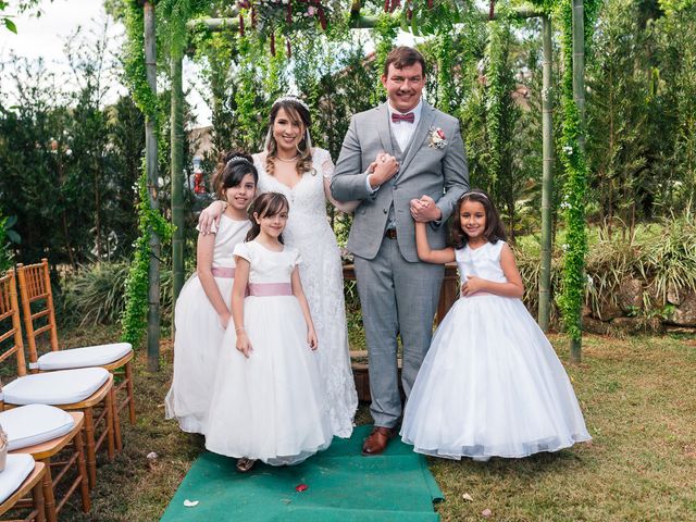 O casamento de Logan e Viviane em Itapecerica da Serra, São Paulo 81
