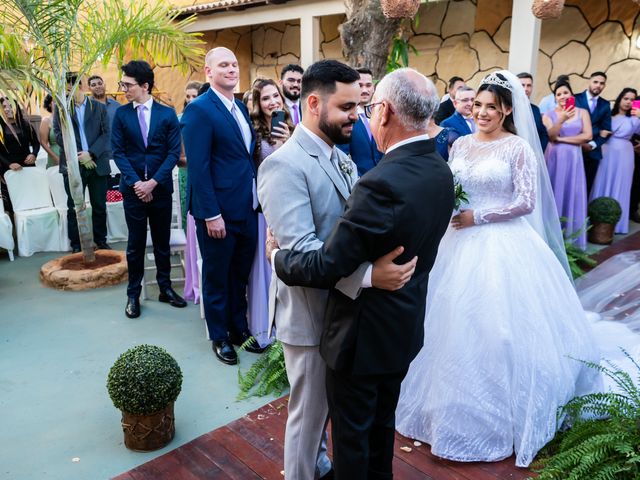 O casamento de Asafh e Fernanda em Goiânia, Goiás 91