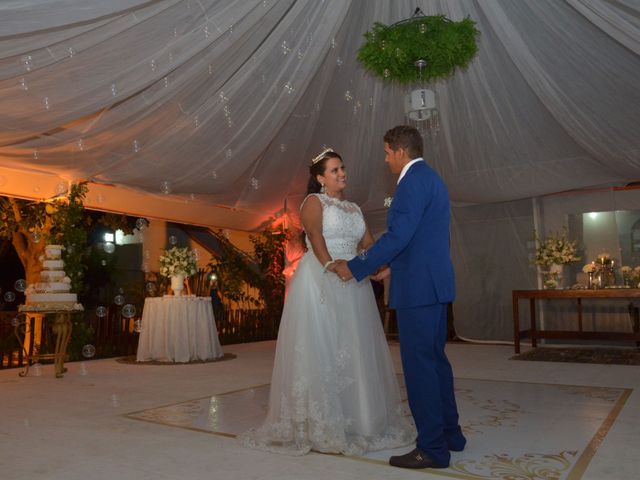 O casamento de Nielson e Janaina em Lauro de Freitas, Bahia 53