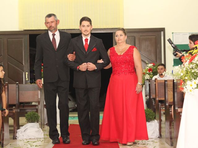 O casamento de Vanessa e Jaisson em Garuva, Santa Catarina 17