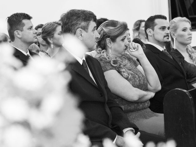 O casamento de Vanessa e Jaisson em Garuva, Santa Catarina 23