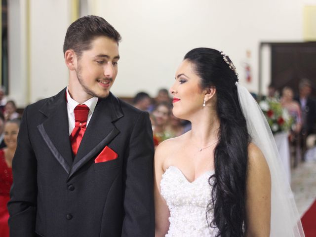 O casamento de Vanessa e Jaisson em Garuva, Santa Catarina 30