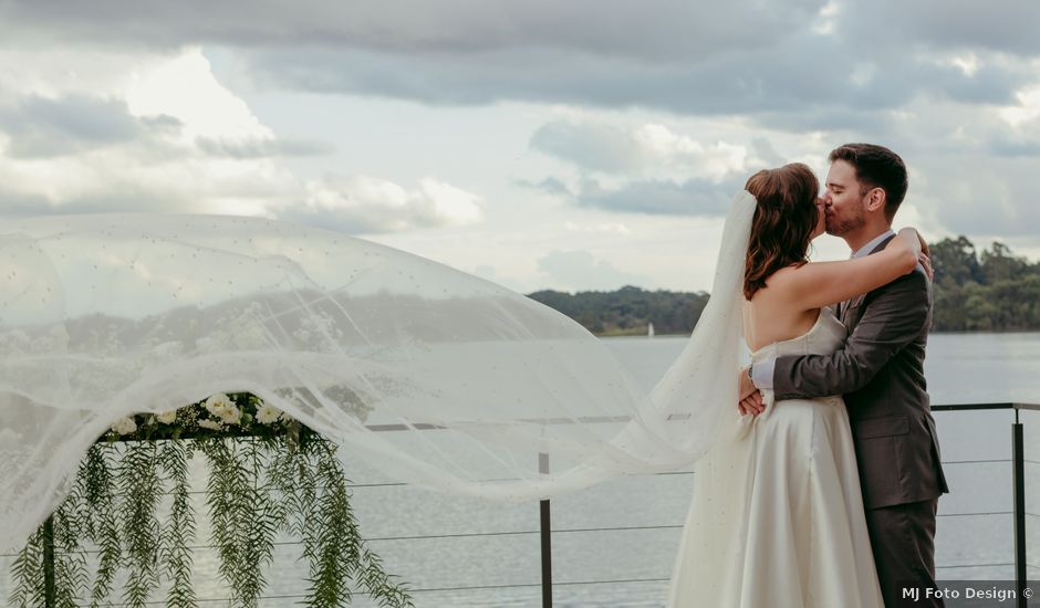 O casamento de Kerstin e Paulo em Campo Largo, Paraná