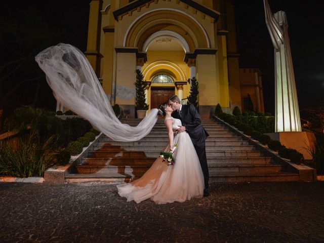 O casamento de Caio e Marília em Santo André, São Paulo 24