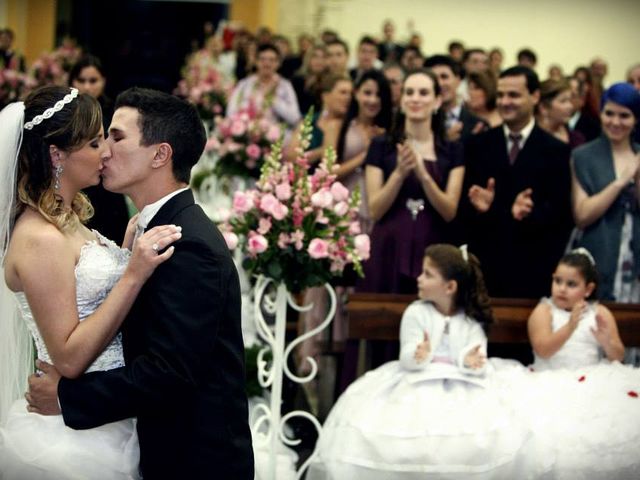 O casamento de Marcos e Moniqui em Joinville, Santa Catarina 57