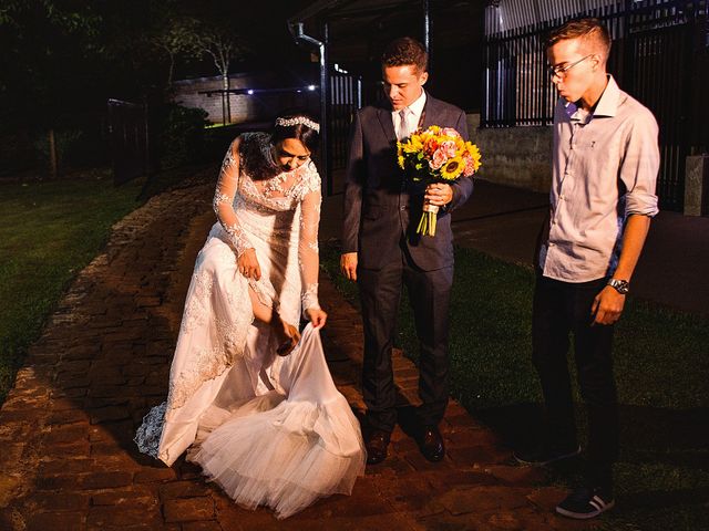 O casamento de Mariane e Vitor em São Joaquim da Barra, São Paulo Estado 44