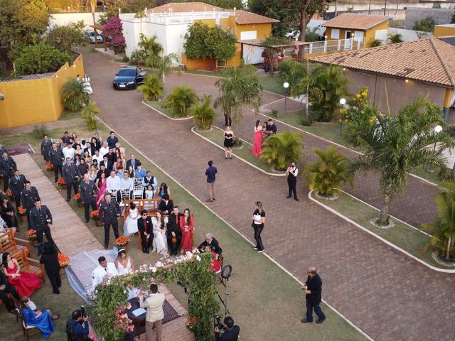 O casamento de Neliton e Talita em Uberaba, Minas Gerais 18