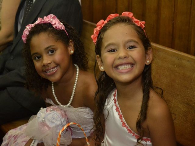 O casamento de RAPHAEL e JULIANA em São Pedro da Aldeia, Rio de Janeiro 10
