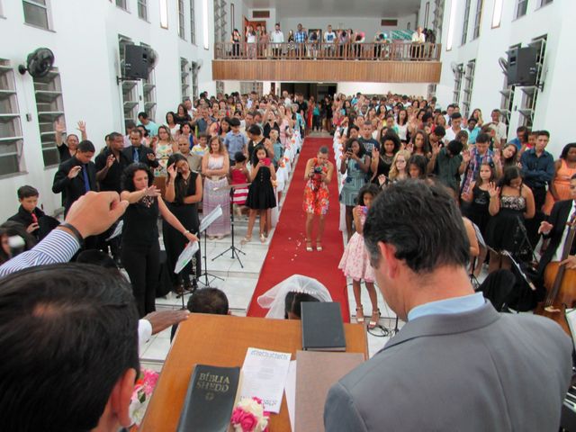 O casamento de RAPHAEL e JULIANA em São Pedro da Aldeia, Rio de Janeiro 53