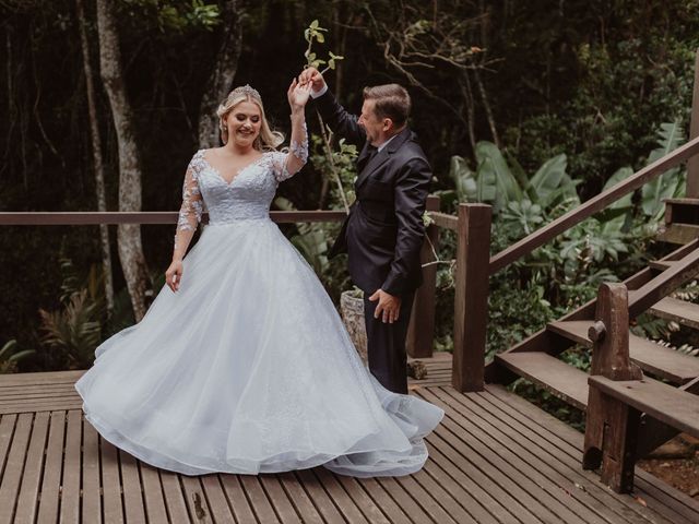 O casamento de Peter e Layla em Itapema, Santa Catarina 60