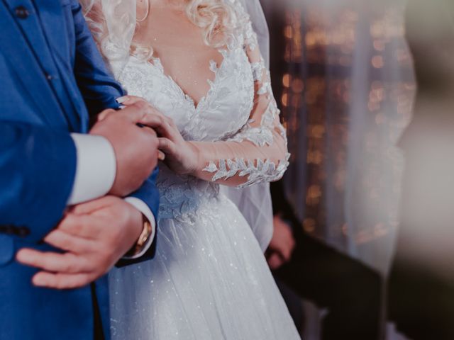 O casamento de Peter e Layla em Itapema, Santa Catarina 76