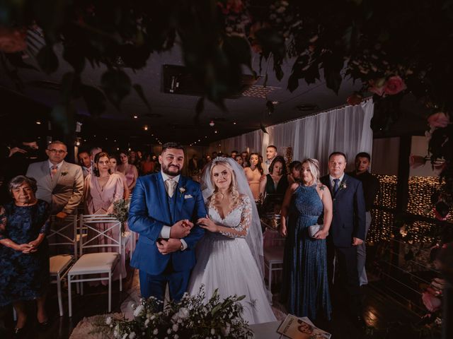 O casamento de Peter e Layla em Itapema, Santa Catarina 80