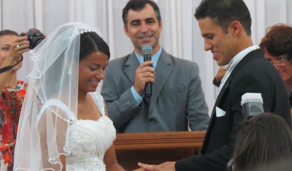 O casamento de RAPHAEL e JULIANA em São Pedro da Aldeia, Rio de Janeiro