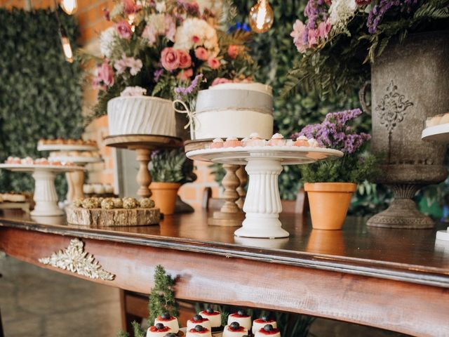 O casamento de Isabella e Sebastian em Curitiba, Paraná 5