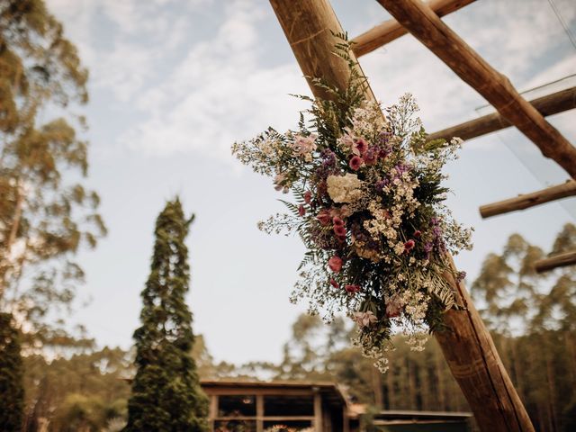 O casamento de Isabella e Sebastian em Curitiba, Paraná 30