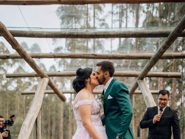 O casamento de Isabella e Sebastian em Curitiba, Paraná 77