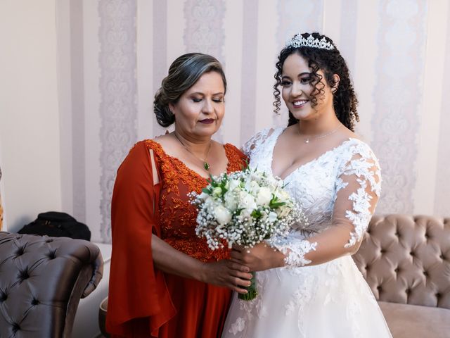 O casamento de Thiago e Maria Laura em Goiânia, Goiás 30