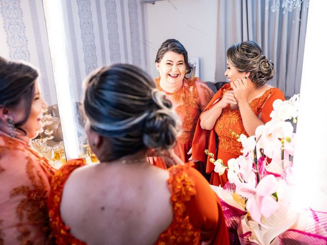 O casamento de Thiago e Maria Laura em Goiânia, Goiás 33