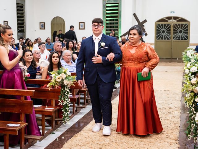 O casamento de Thiago e Maria Laura em Goiânia, Goiás 60