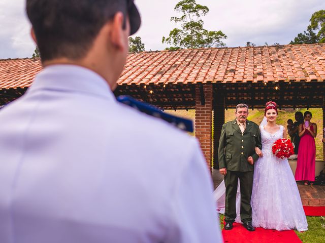 O casamento de Anderson e Paola em Mairiporã, São Paulo Estado 16