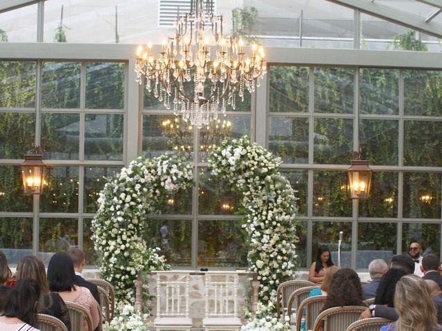 O casamento de Saulo Souza e Flávia em Pinheiros, São Paulo Estado 36