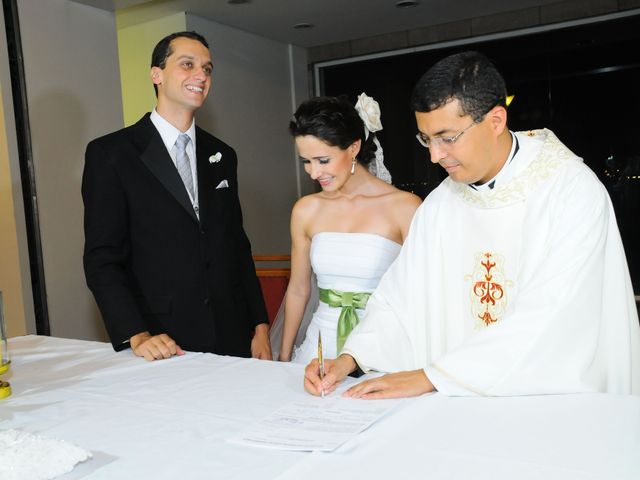 O casamento de Rafael e Carina em São José dos Campos, São Paulo Estado 112