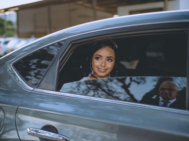 O casamento de Emmily e Jônatas em Ibicuí, Bahia 6