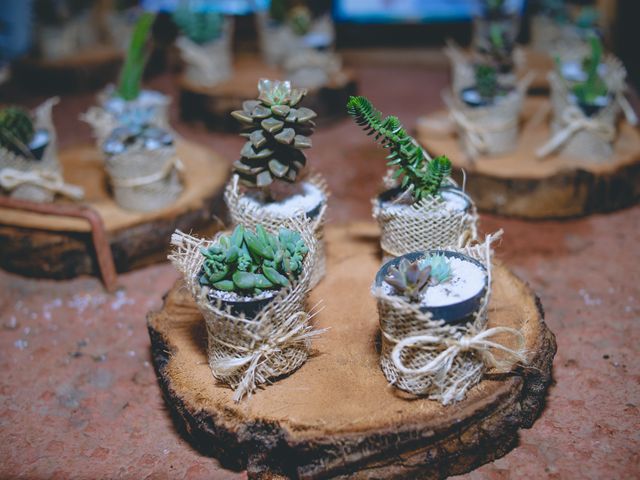 O casamento de Emmily e Jônatas em Ibicuí, Bahia 23