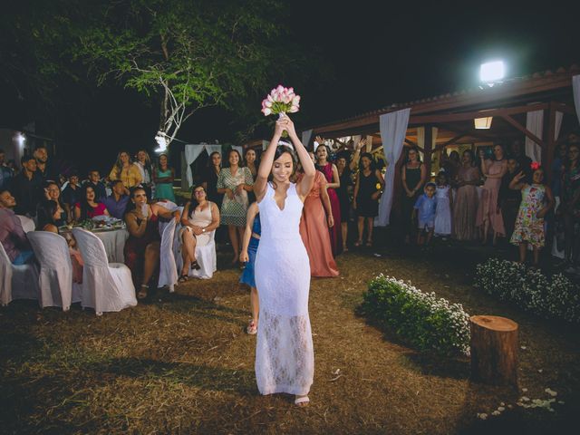 O casamento de Emmily e Jônatas em Ibicuí, Bahia 32