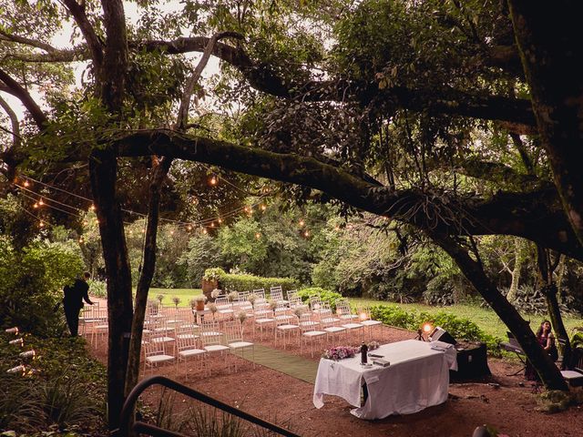 O casamento de Silvio e Carol em Porto Alegre, Rio Grande do Sul 7