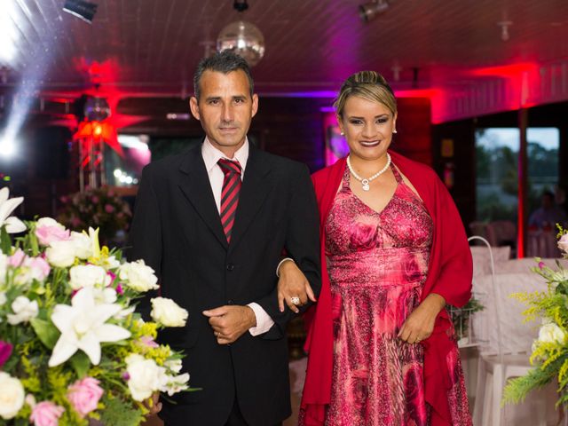 O casamento de Delcio e Patricia em Curitiba, Paraná 10