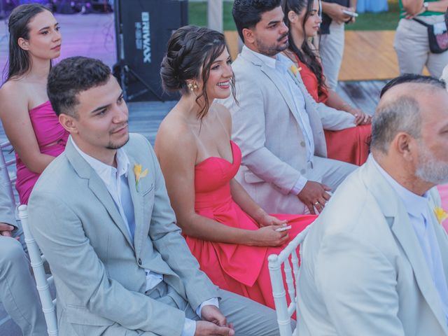 O casamento de Aléx e Lara em Barra de São Miguel, Alagoas 33