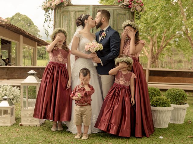 O casamento de Lucas Zago Babiuk e Milena Munhoz Costa em Almirante Tamandaré, Paraná 7