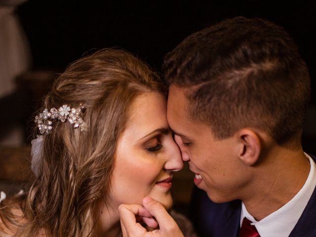 O casamento de Gustavo e Roberta em Joinville, Santa Catarina 43