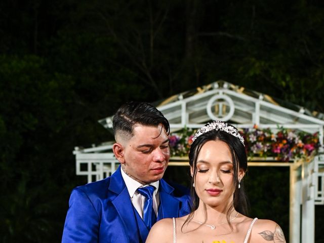 O casamento de Gleison e Giovanna em Poá, São Paulo Estado 89