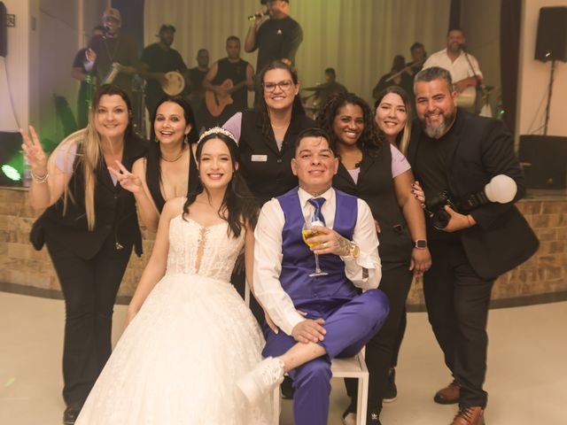 O casamento de Gleison e Giovanna em Poá, São Paulo Estado 93