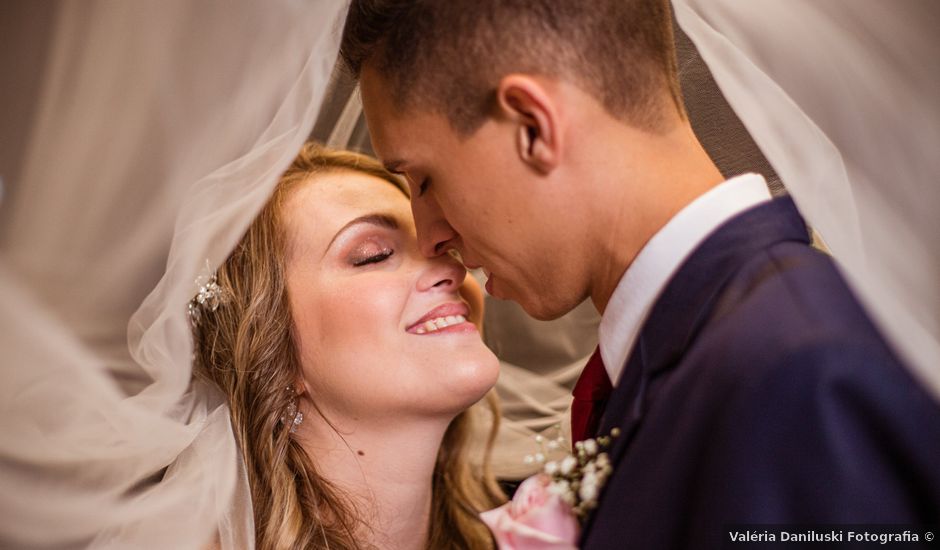 O casamento de Gustavo e Roberta em Joinville, Santa Catarina