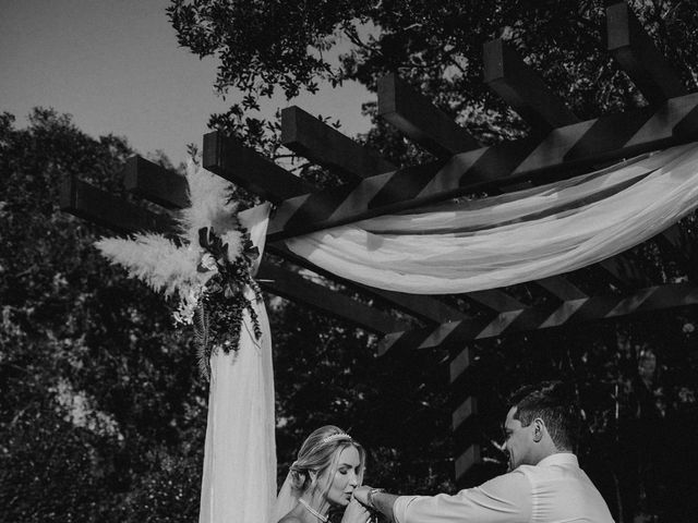 O casamento de Murilo e Carolina  em Curitiba, Paraná 8