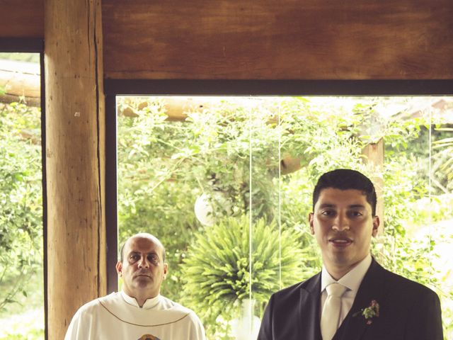 O casamento de Tiago e Amanda em Cotia, São Paulo Estado 12