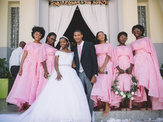 O casamento de Ivan Mateus  e Nzunzi Mfinda  em Luanda, Pernambuco 20