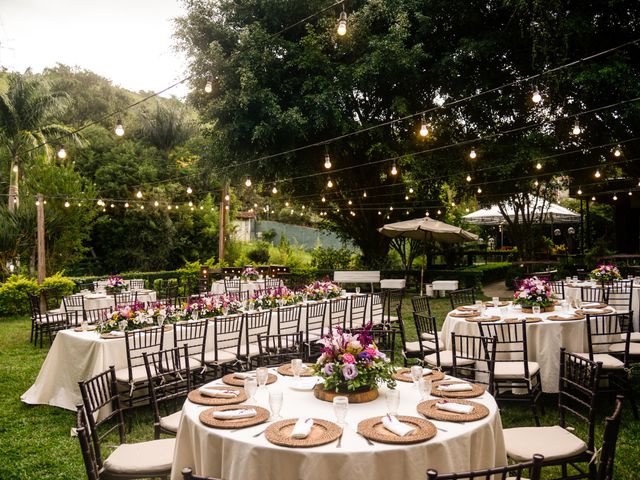 O casamento de Anderson e Adriana em São Roque, São Paulo Estado 128