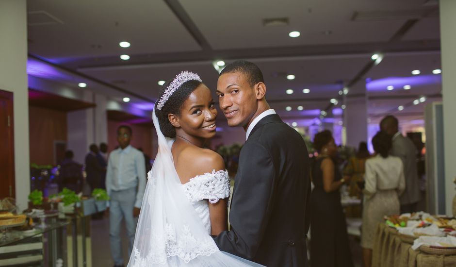 O casamento de Ivan Mateus  e Nzunzi Mfinda  em Luanda, Pernambuco