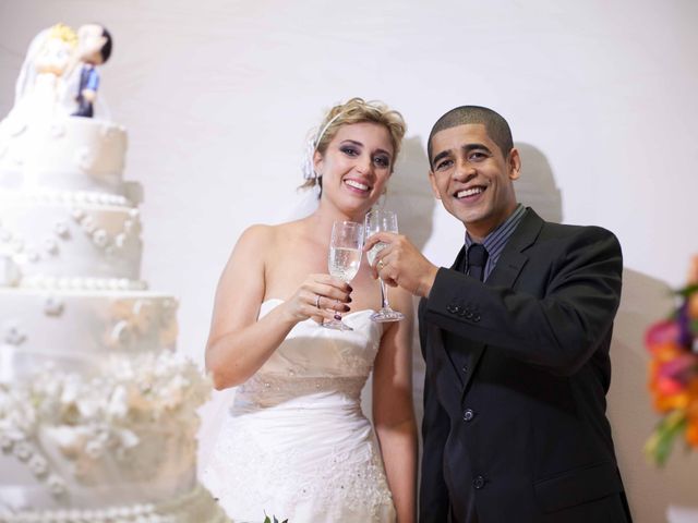 O casamento de Danilo e Patricia em São Paulo 16