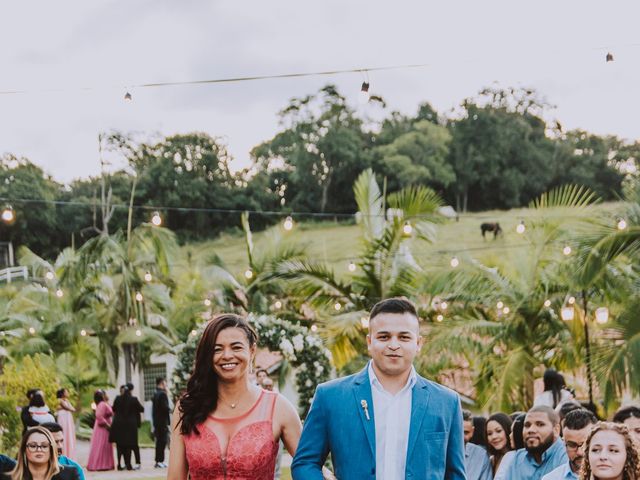 O casamento de Elias e Quésia em Mairiporã, São Paulo Estado 29