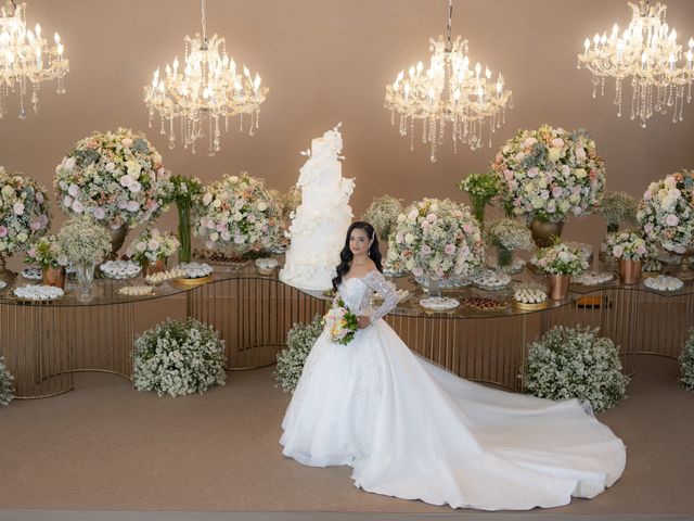 O casamento de Vinícius e Debora em Brasília, Distrito Federal 1