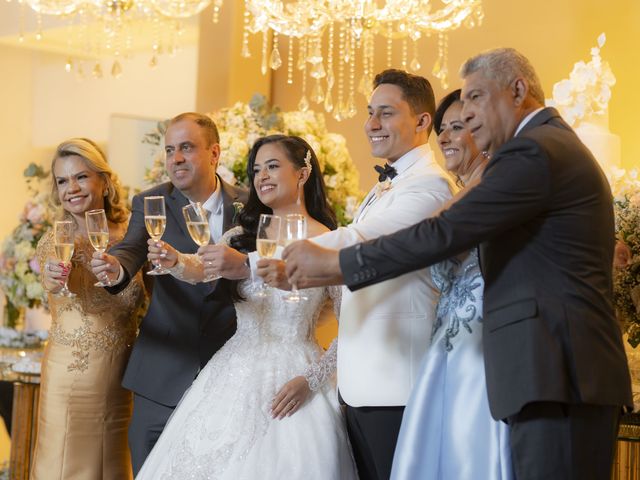 O casamento de Vinícius e Debora em Brasília, Distrito Federal 18
