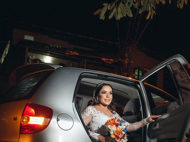 O casamento de Luiz Fernando e Karine em Timóteo, Minas Gerais 12