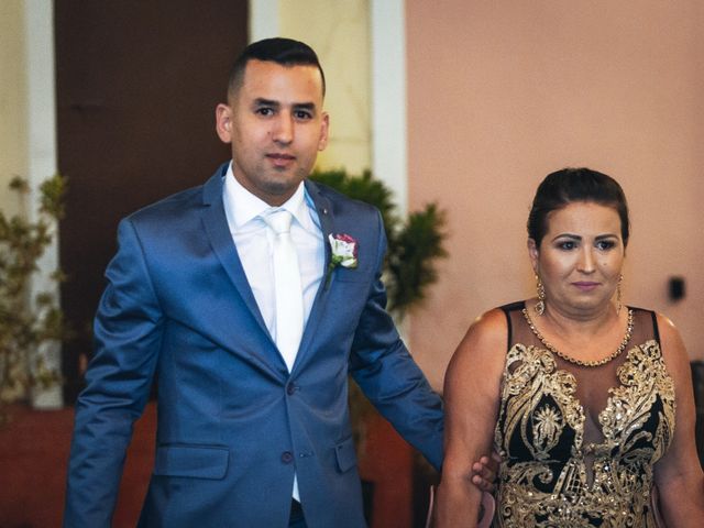 O casamento de Luiz Fernando e Karine em Timóteo, Minas Gerais 13